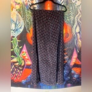 Unique, high waisted velvet maxi skirt.